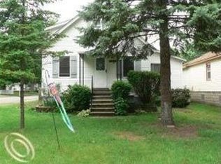 35748 Booth Ave, Westland, MI 48186