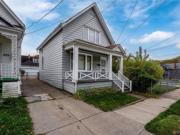 3rd image of 487 Northampton St