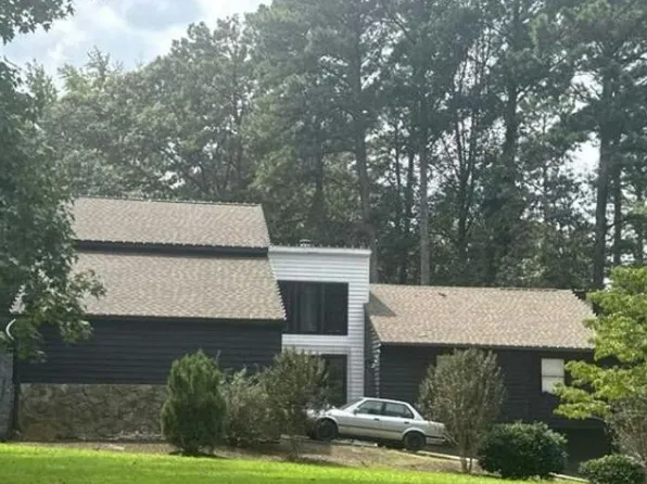 3992 Spalding Holw, Peachtree Corners, GA 30092