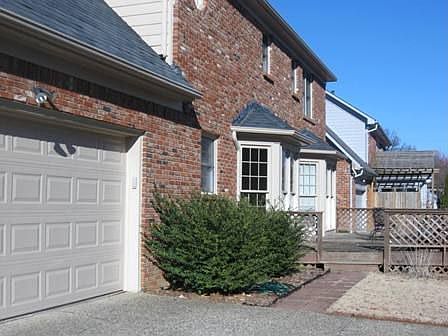 2nd image of 819 Foxfire Dr