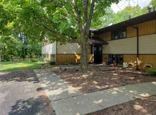 4722 W. Graham Dr., Janesville, WI 53548