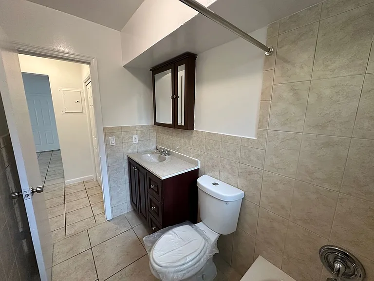 1010 SW 16th Ave — Photo 15