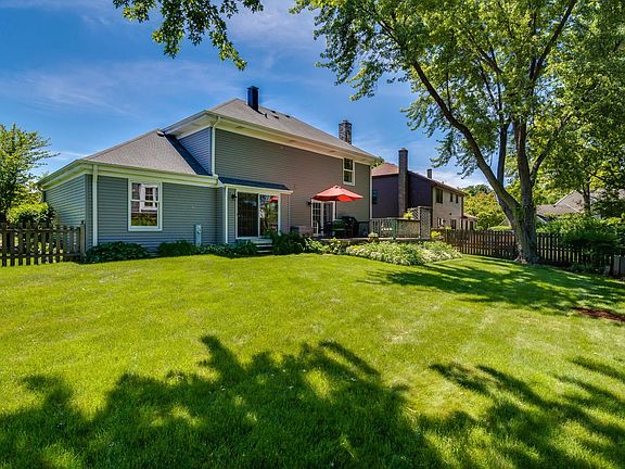 4th image of 316 W Golf Ct