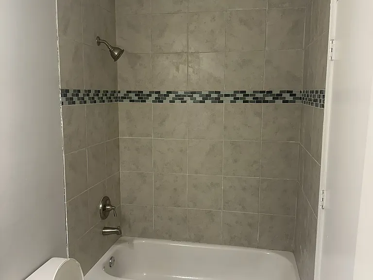 8406 Red Cedar Way — Photo 9
