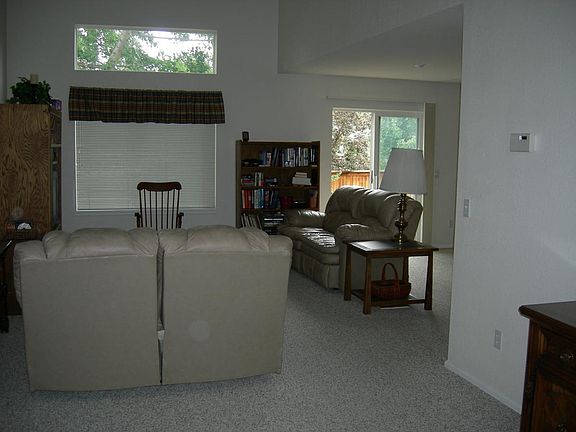 living room, view from entryway