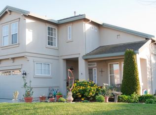 5 Churchill Cir, Salinas, CA 93906