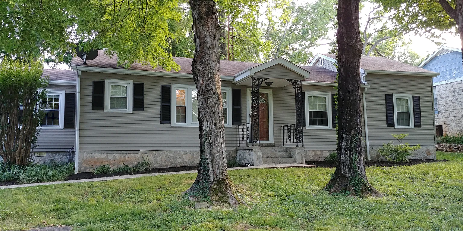 531 Woodland Ave photo 1