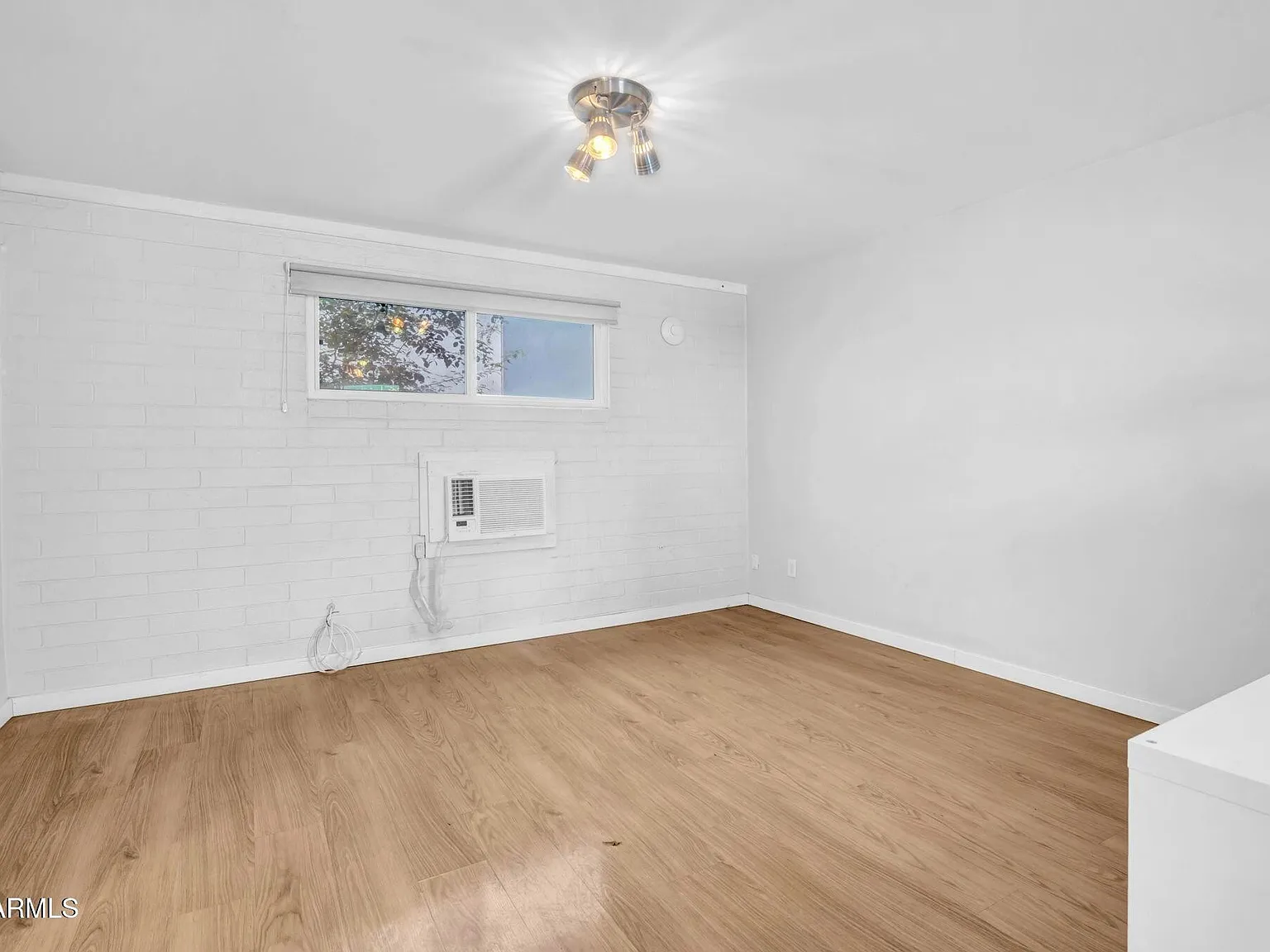 821 N 3rd St — Photo 3