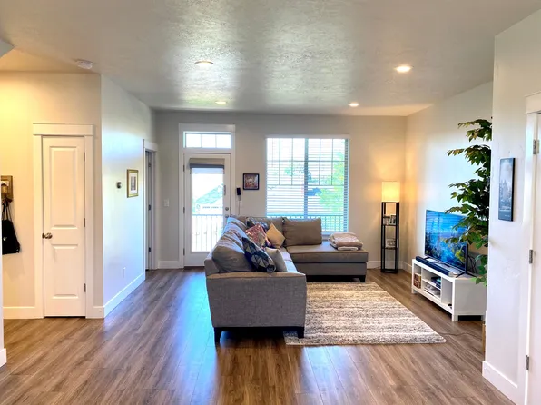 1940 S 200 W Unit 2, Bountiful, UT 84010