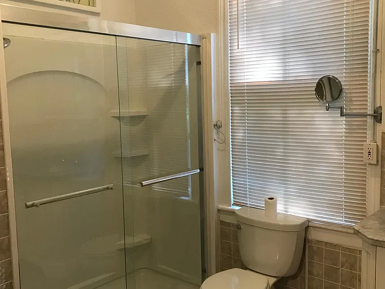 206 N Madison St #1 — Photo 8
