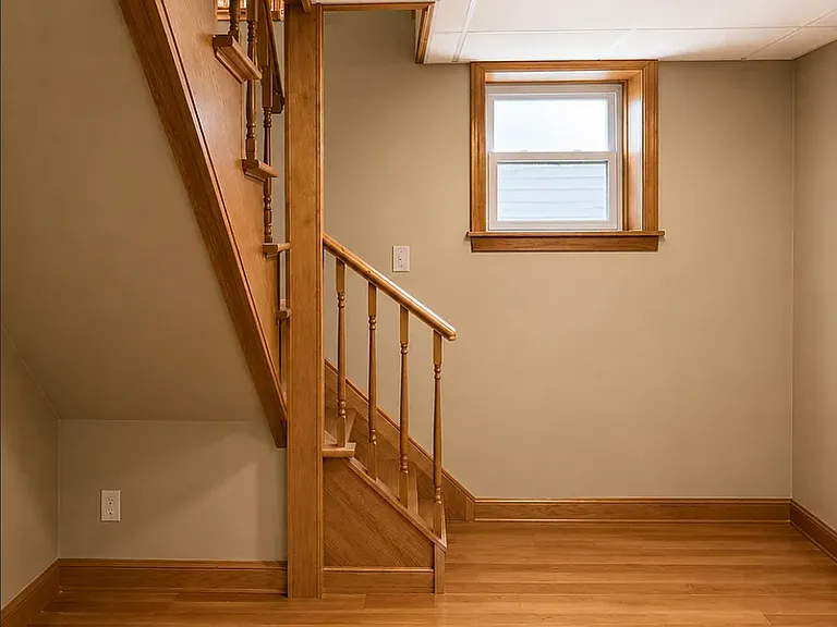 60 Randolph St #1 — Photo 8