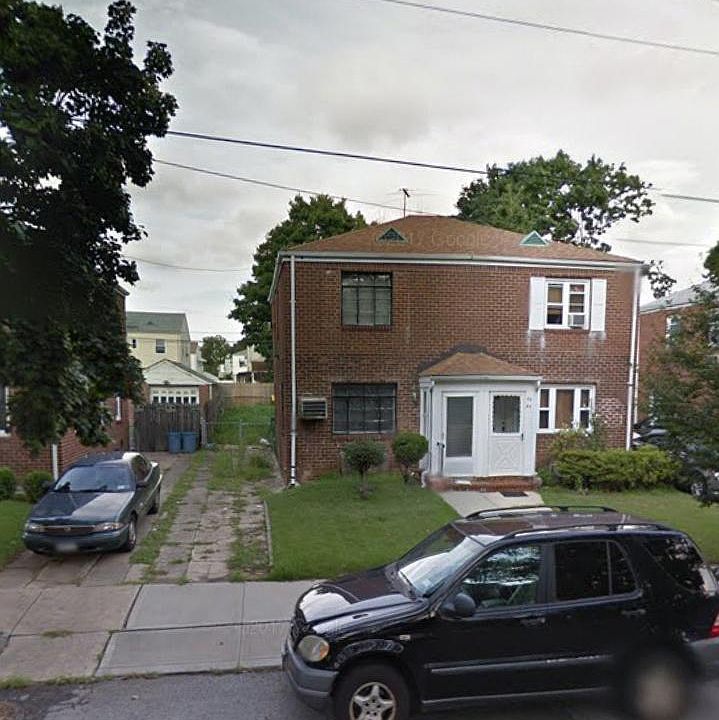 1st image of 7719 249th St #House