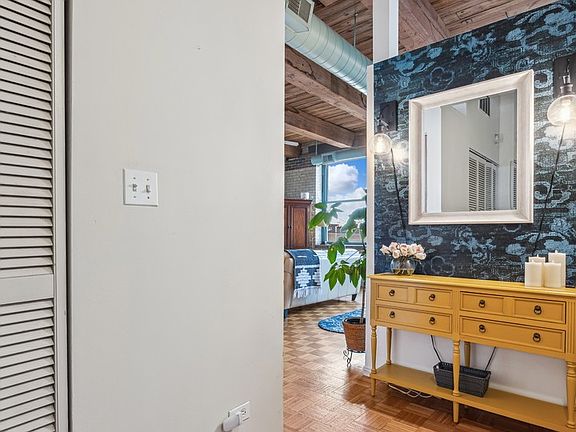 2nd image of 4745 N Ravenswood Ave APT 303
