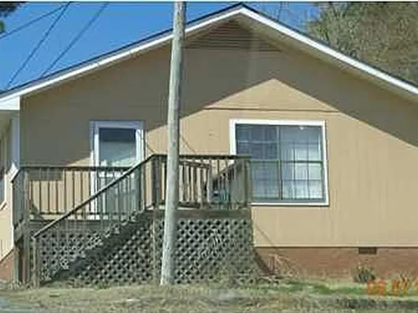 2712 Peavine Rd, Rock Spring, GA 30739