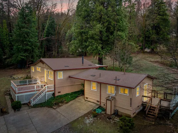 13837 Clover Leaf Ct, Grass Valley, CA 95945