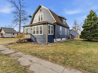 201 Dakota Ave NE, Pennock, MN 56279