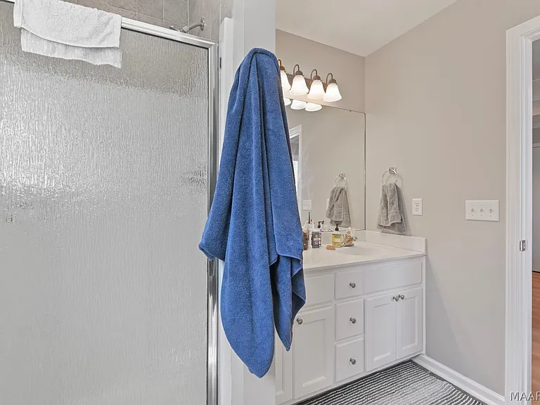 1225 Westfield Ln — Photo 16