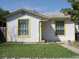 2323 W Wildwood Dr, San Antonio, TX 78201