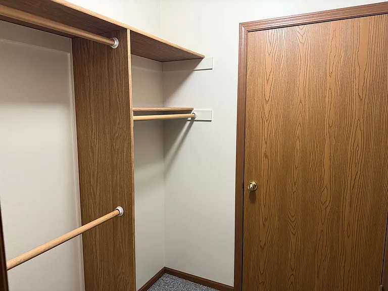 208 Bowman Ln #4 — Photo 10