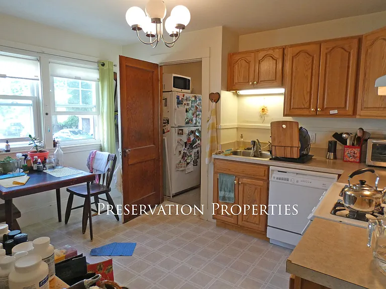 138 Nichols Ave #2 — Photo 5