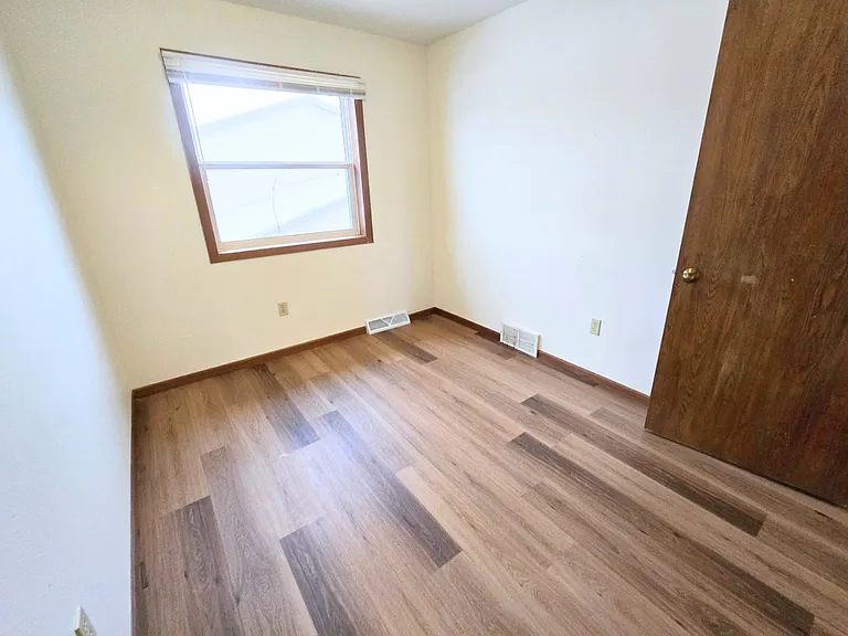 250 North St — Photo 11