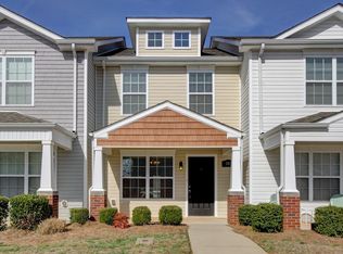 303 Sam Houston Cir, Clarksville, TN 37040