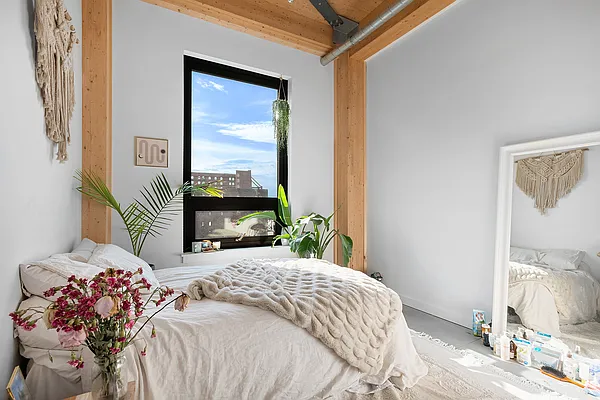 Rented by MNS | media 17