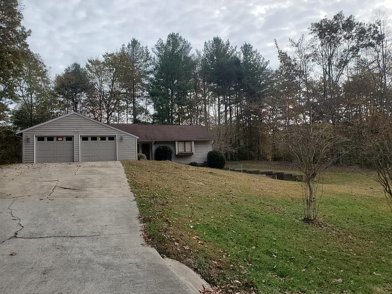 1st image of 1482 Indian Hills Dr