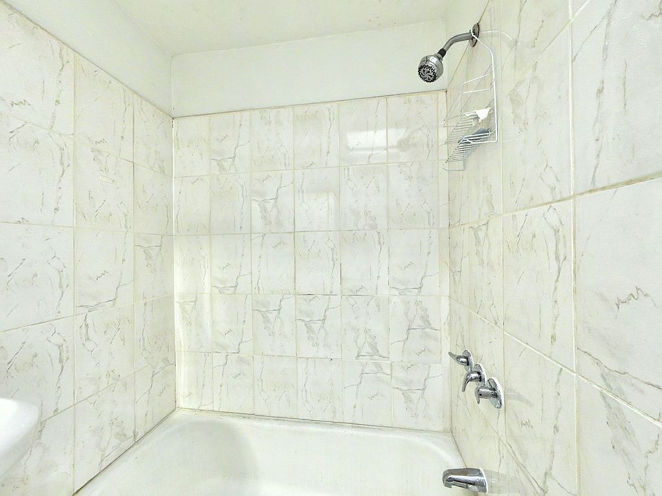 1st image of 253A Western Ave #3
