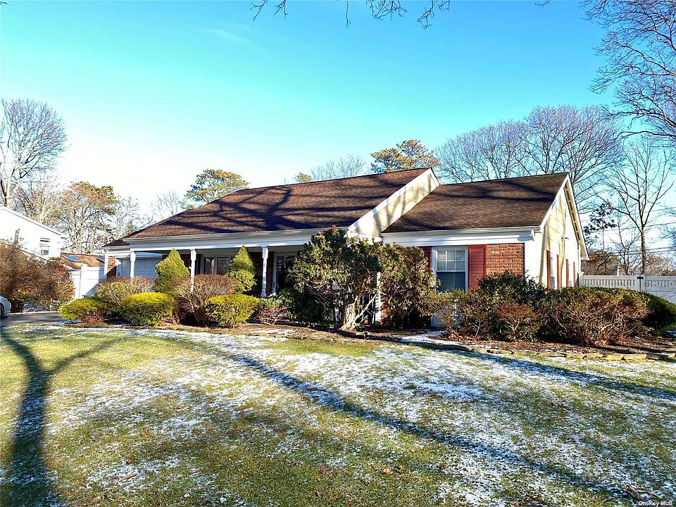 1st image of 9 Hillsdale Ln