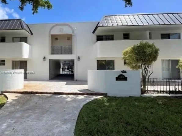 465 S Royal Poinciana Blvd APT 4B, Miami Springs, FL 33166