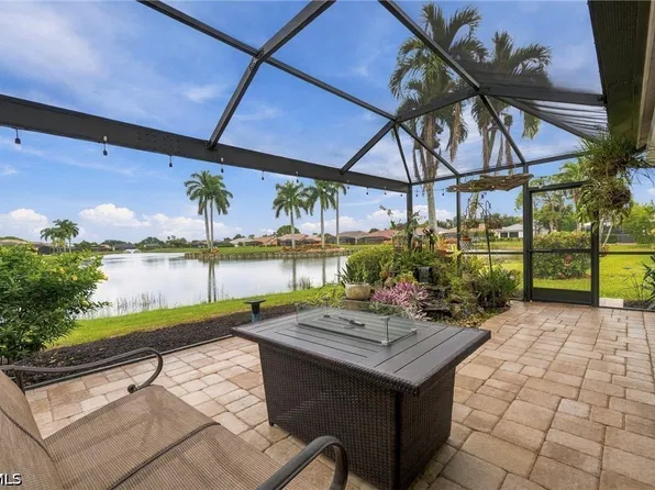 9351 White Hickory Ln, Fort Myers, FL 33912