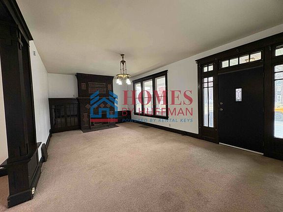 4th image of 654 Lincoln Ave