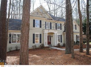 7110 Fox Creek Dr, Cumming, GA 30040