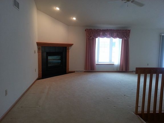Great rm with gas fireplace