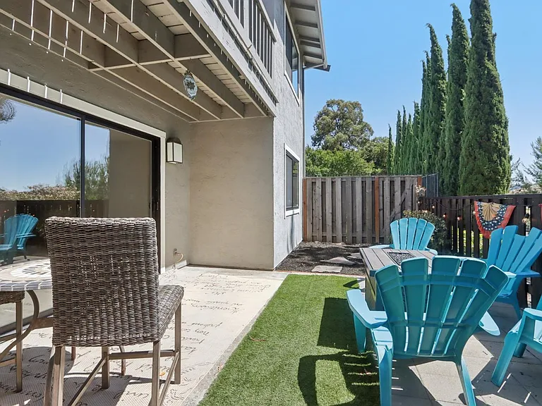 900 Cambridge Dr #51 — Photo 8