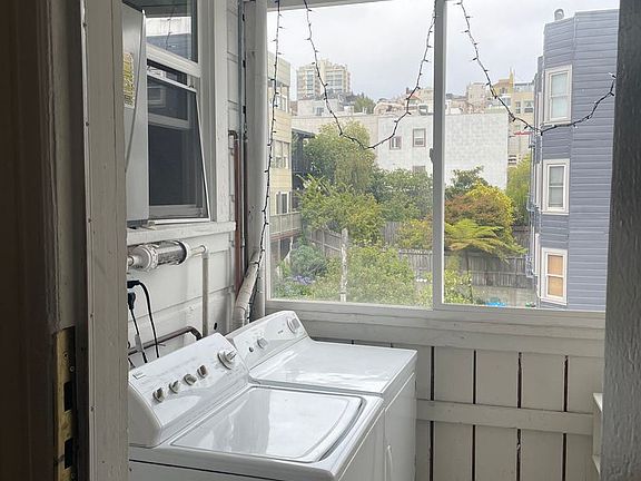 5th image of 1718-1728 Hyde St #10315685