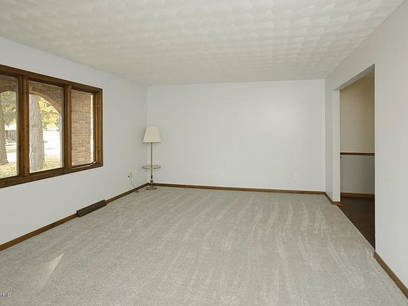 6416 cherrywood street-104