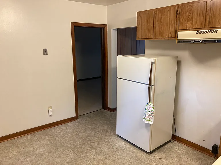 6 Bradley Ave #1 — Photo 4