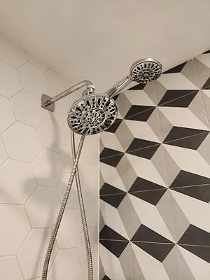 Rented by City Connections Realty | media 35