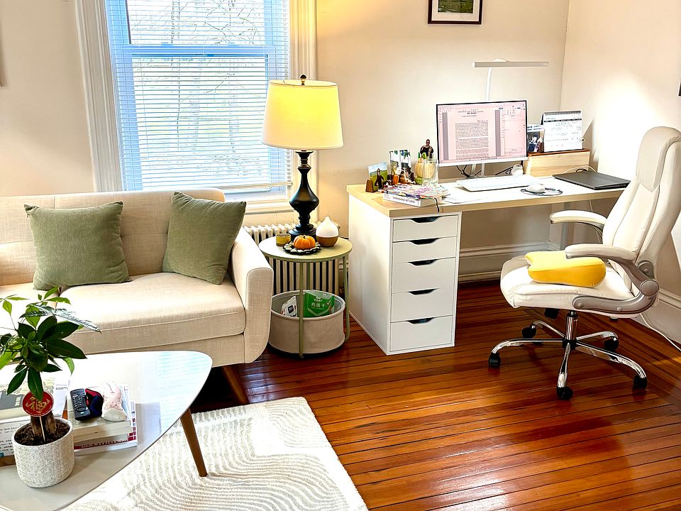 2nd image of 371 Angell St #3