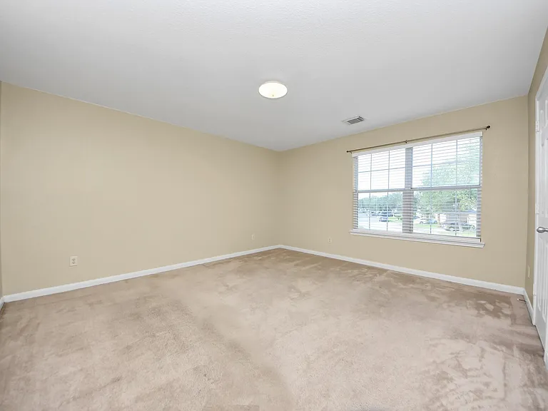 15202 Lynford Crest Dr — Photo 33