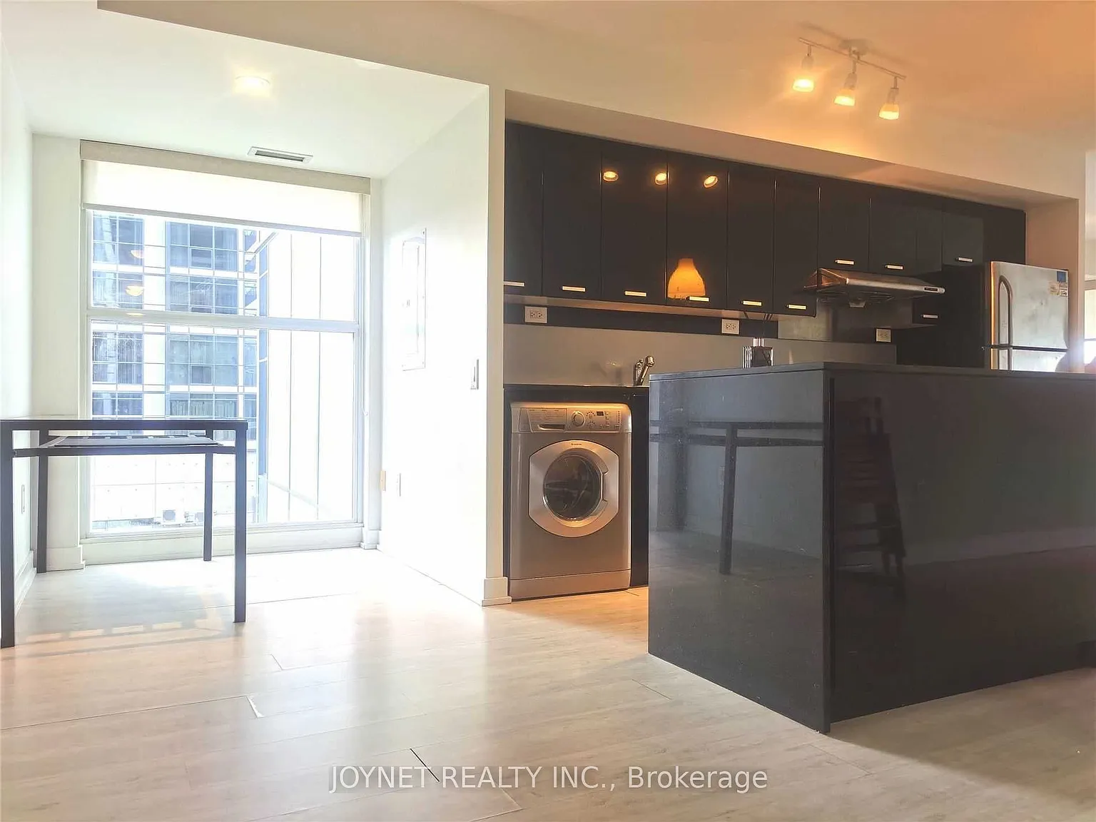 3 bed, $2,900 — Photo 3