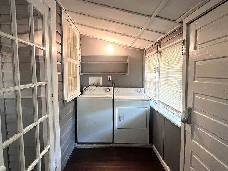 310 Central Ave — Photo 31