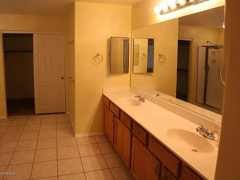 12710 W Earll Dr — Photo 15