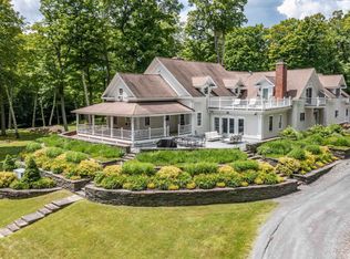 513 Hollow View Rd, Stowe, VT 05672
