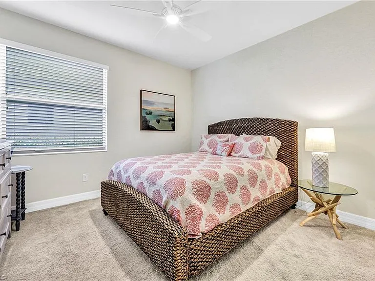 28691 Derry Ct — Photo 16
