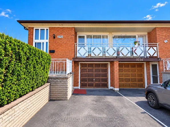 3753 Crabtree Cres, Mississauga, ON L4T 1S7