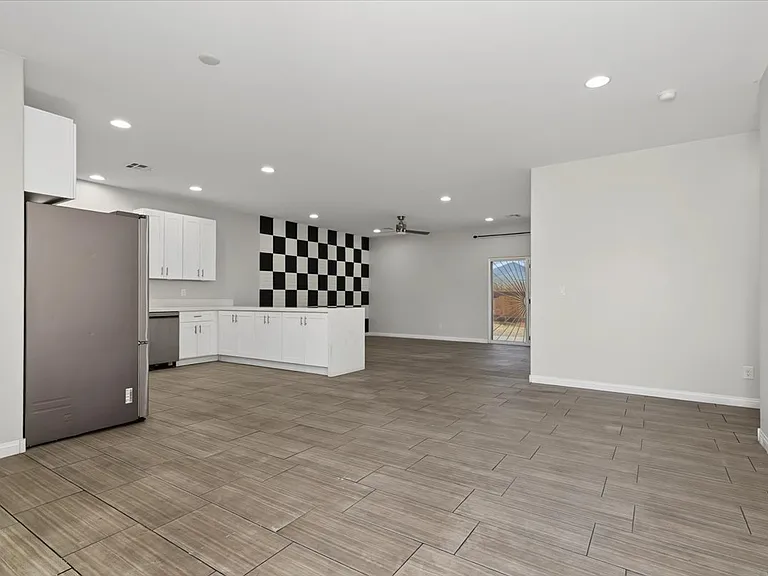 04-4966 Andover Dr_06292026