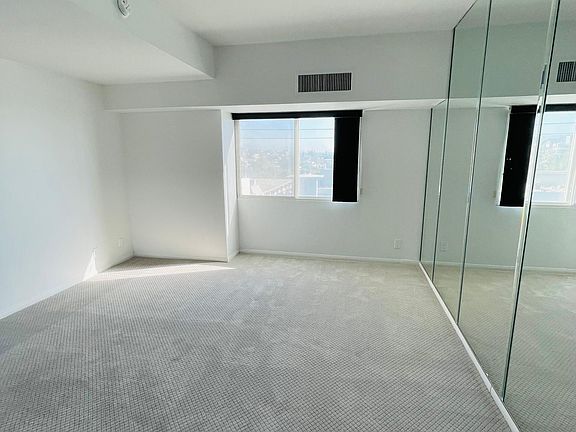 4th image of 1155 N La Cienega Blvd APT 511
